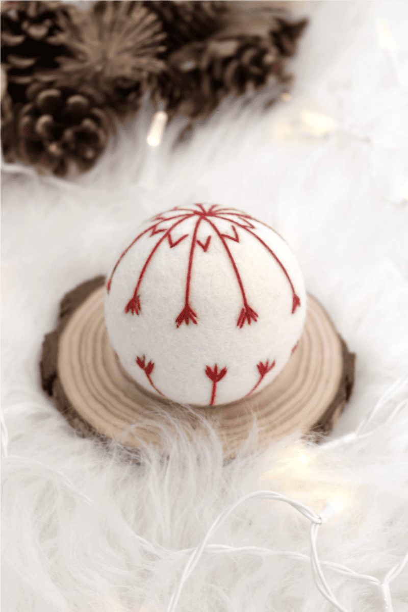 balle pour chien en laine cadeau jouet Noël pour chien boule de Noël blanc